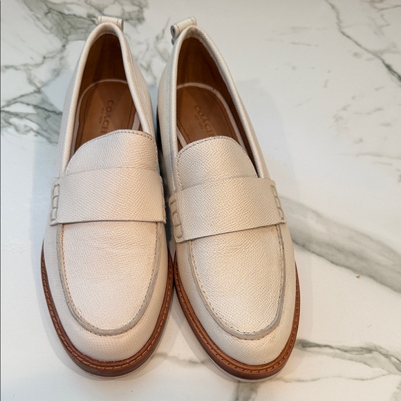 Coach Women's Off-White Loafers - Picture 1 of 10